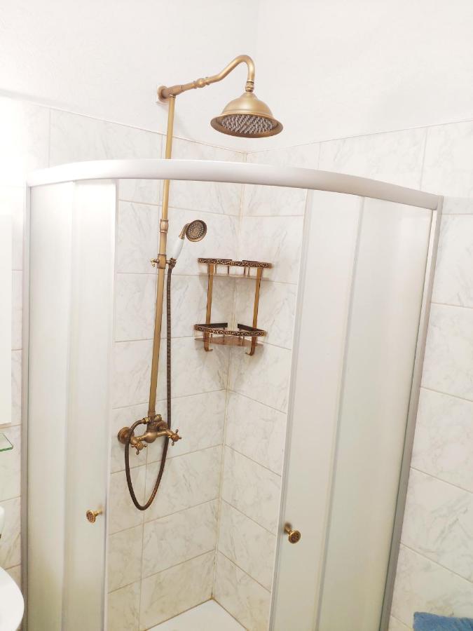 Mover Retro Apartment Львів Екстер'єр фото