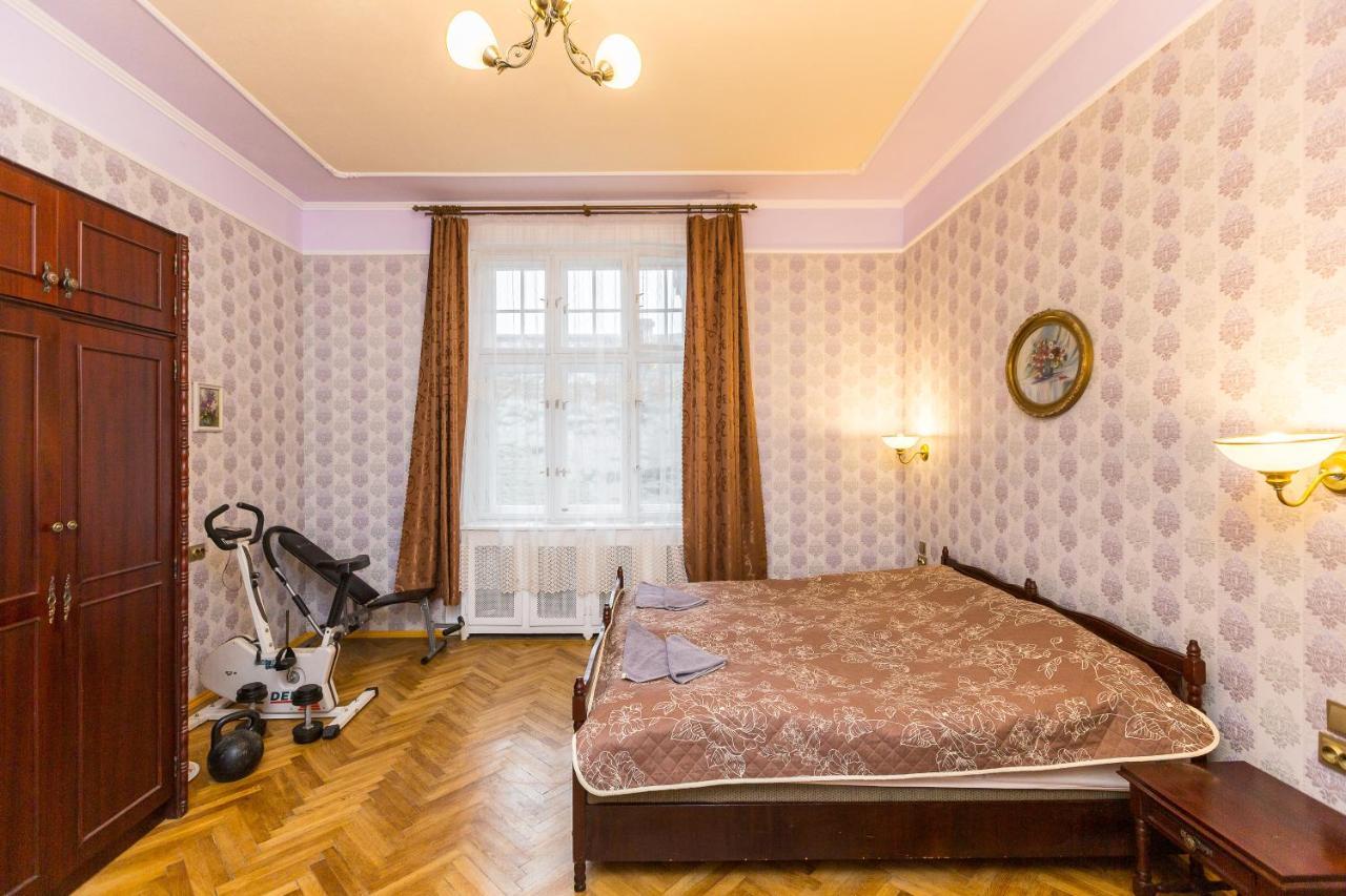 Mover Retro Apartment Львів Екстер'єр фото