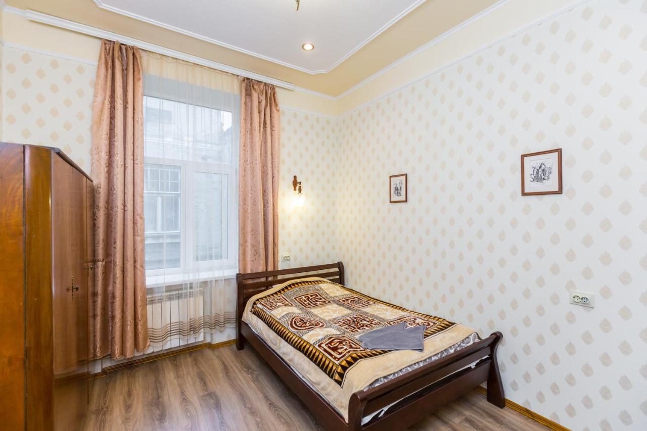 Mover Retro Apartment Львів Екстер'єр фото