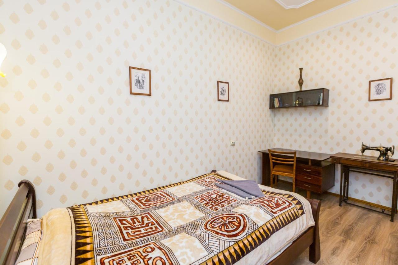 Mover Retro Apartment Львів Екстер'єр фото