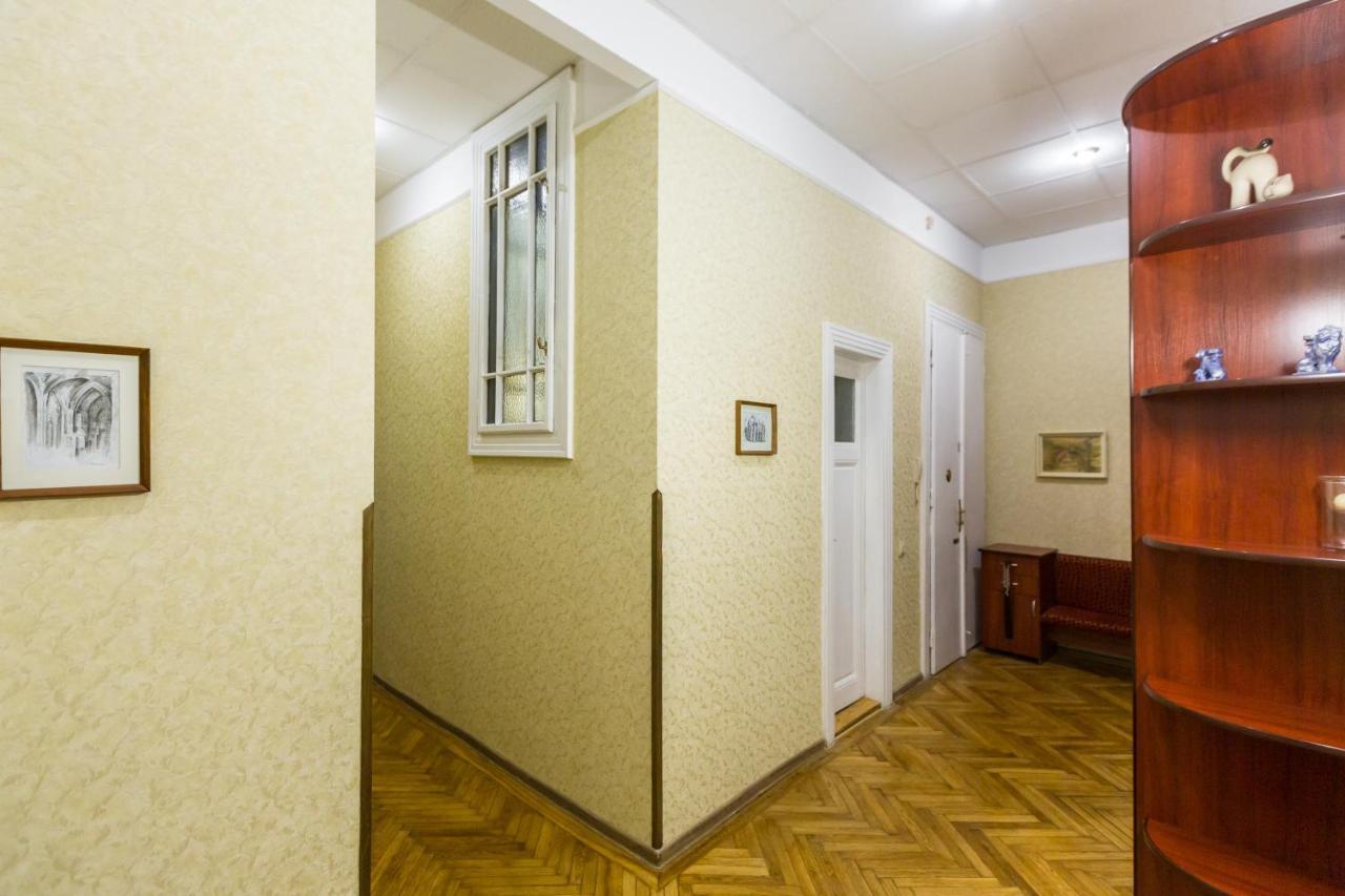 Mover Retro Apartment Львів Екстер'єр фото